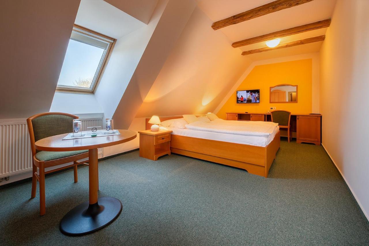 Hotel U Sladka Чодова Плана Екстер'єр фото